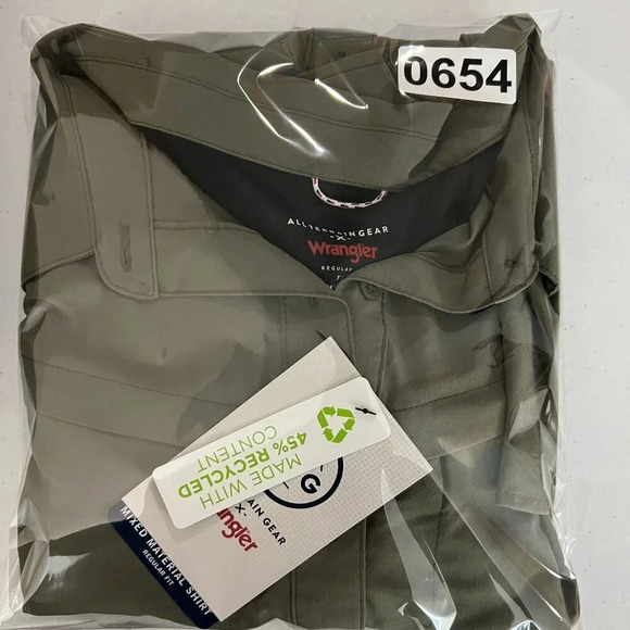 Wrangler All Terrain Gear NWT Mens XXL Olive Mixed Material Shirt Hidden Pockets - Picture 16 of 16